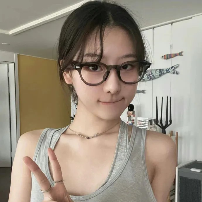 柔弱小花秒变满级女王